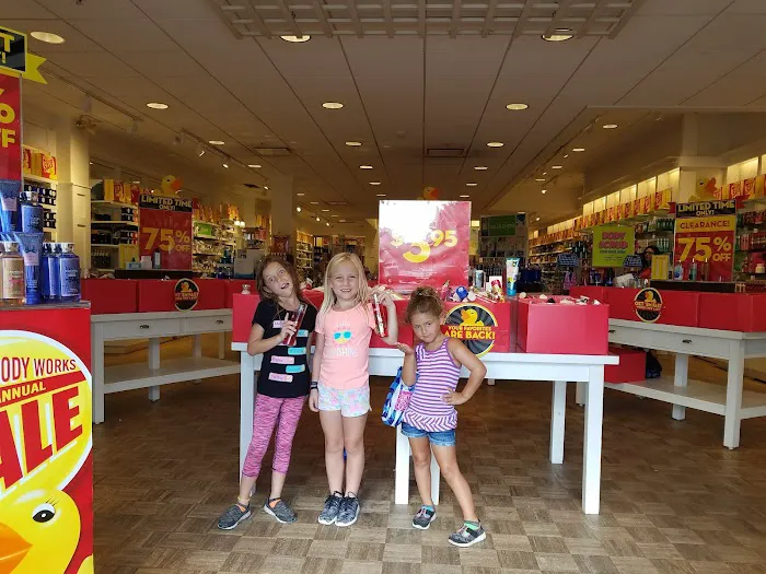 Bath & Body Works 9