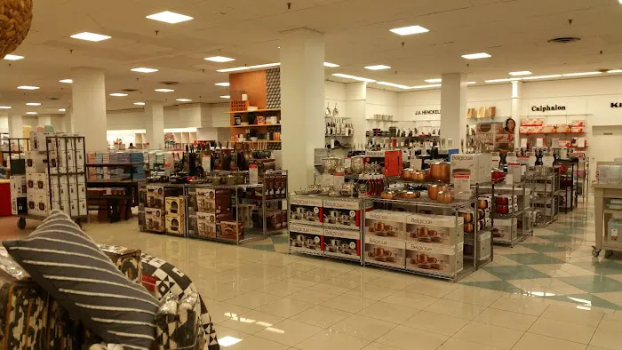 Macy's 4
