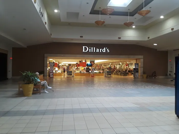 Dillard's Clearance Center 4
