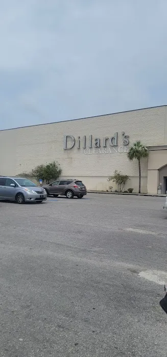 Dillard's Clearance Center 3