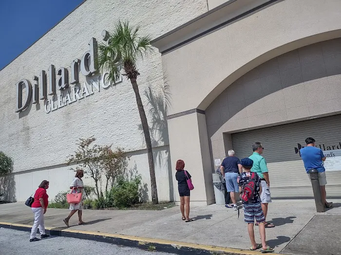 Dillard's Clearance Center 9