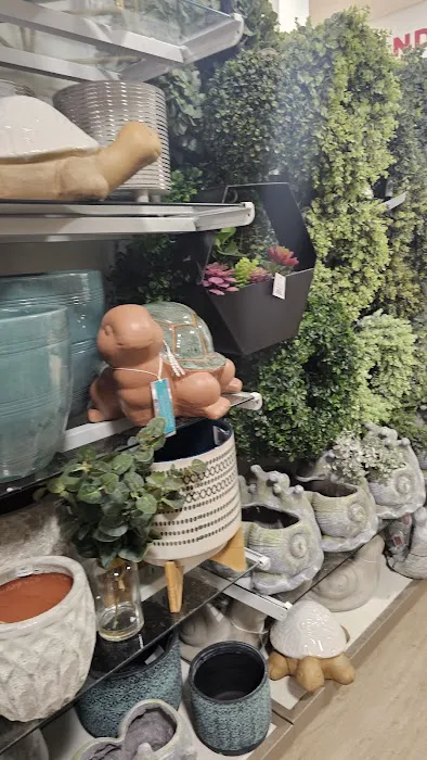 HomeGoods 8
