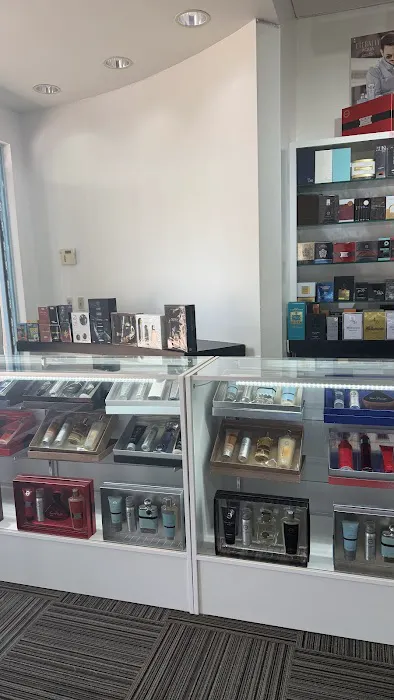 Signature Perfumes 0