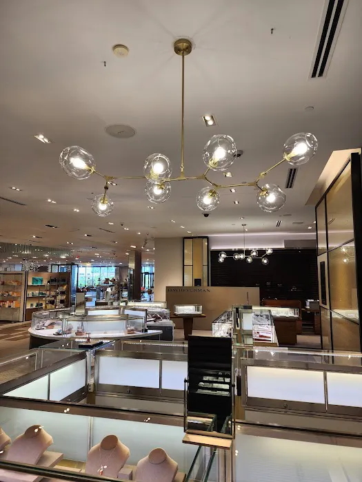 Saks Fifth Avenue 9