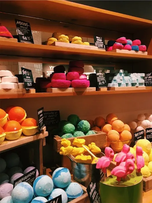 Lush Cosmetics UTC Sarasota 8