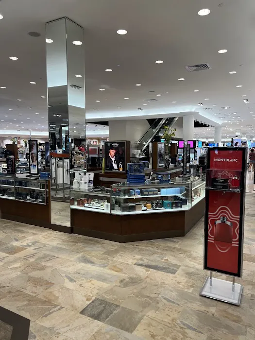 Dillard's 2