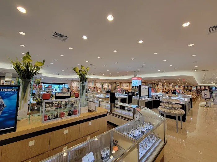 Dillard's 6