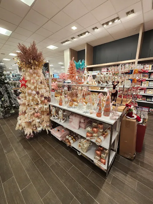 Macy's 9