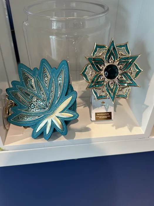 Bath & Body Works 1