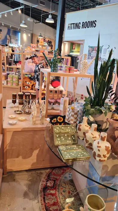 Urban Outfitters 2