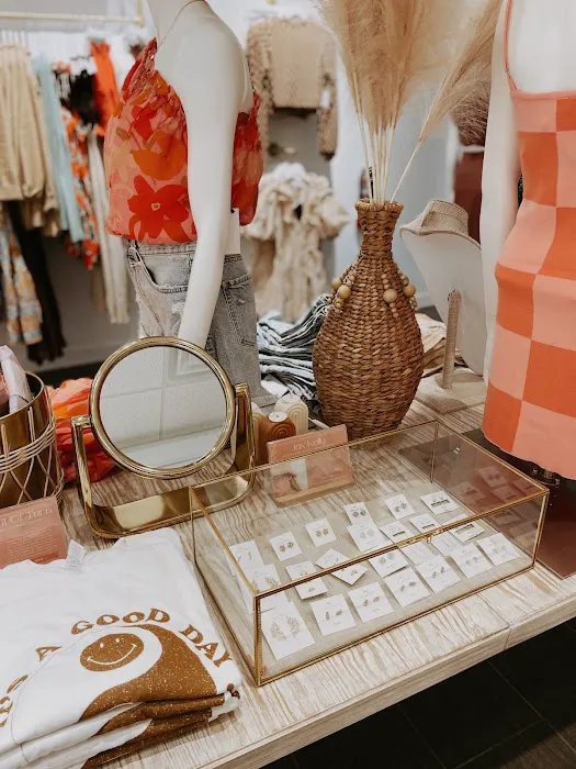 Malibu Fox Boutique 7