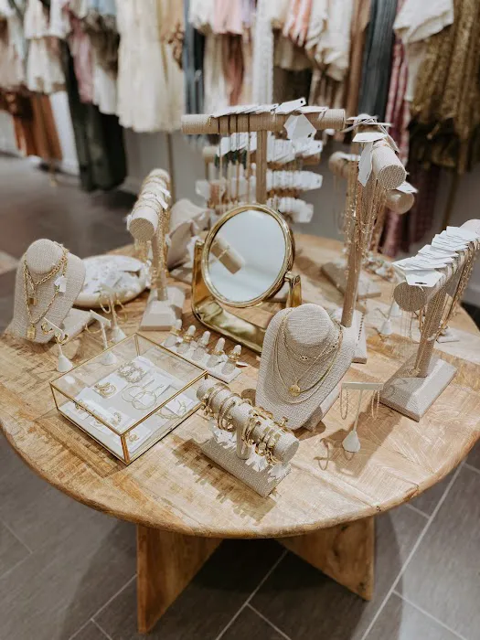 Malibu Fox Boutique 1
