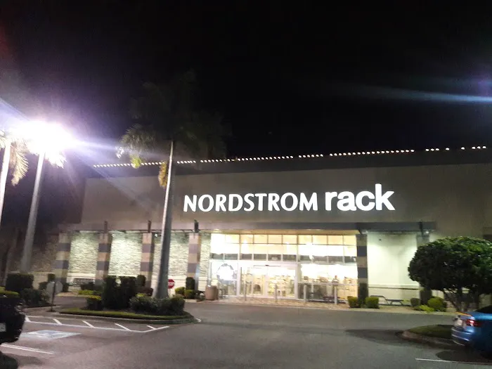 Nordstrom Rack 0
