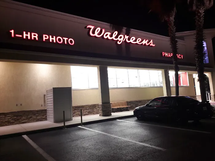 Walgreens 7