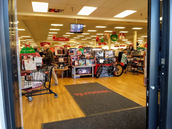 T.J. Maxx 8