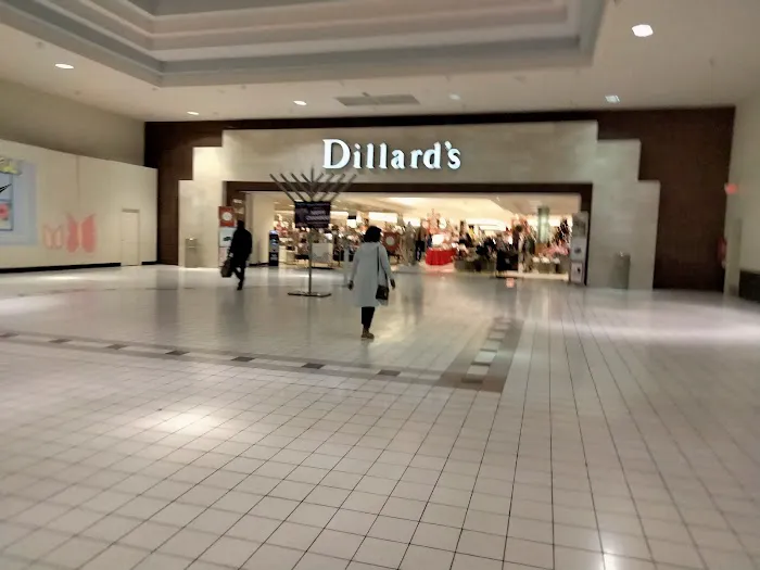 Dillard's 1