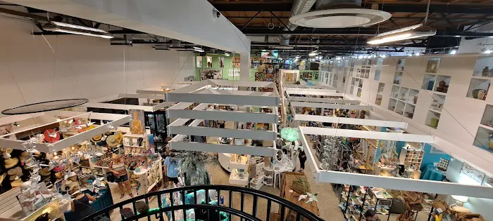 The Franklin Shops 3