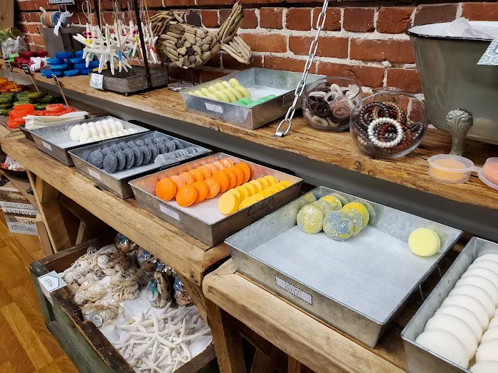 Naples Soap Company - River District - Fort Myers 7