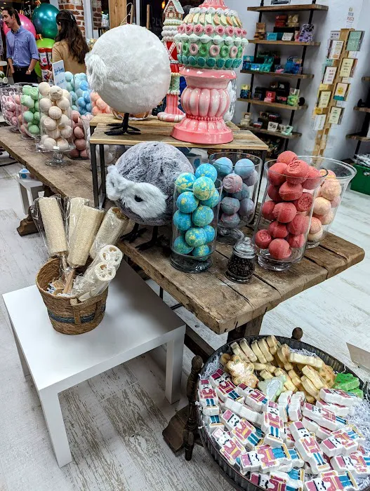 Naples Soap Company - River District - Fort Myers 9
