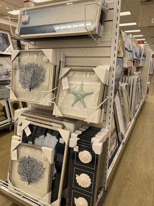 HomeGoods 0