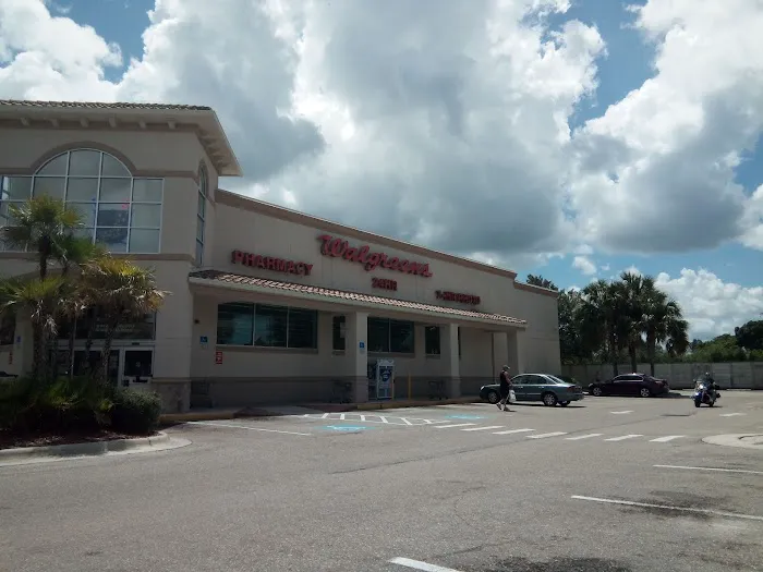 Walgreens 3
