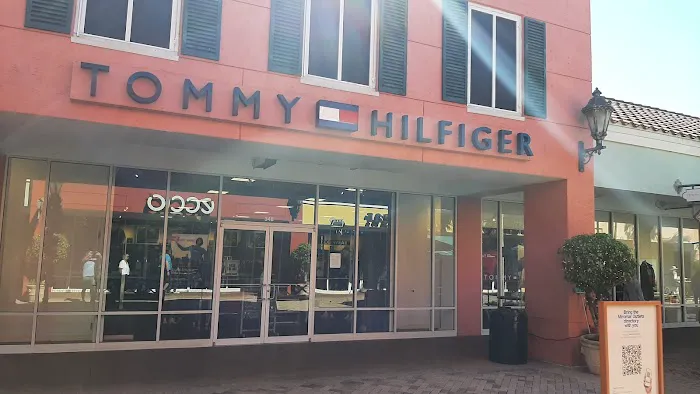 Tommy Hilfiger 0