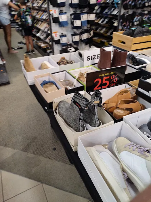 Saks OFF 5TH 0