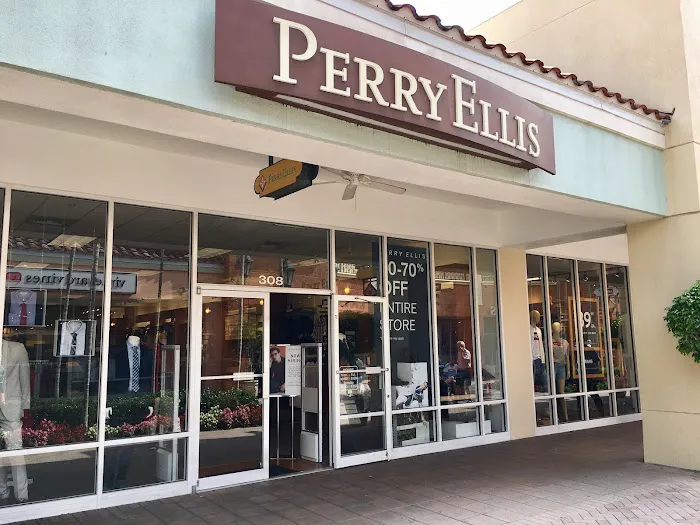 Perry Ellis 5