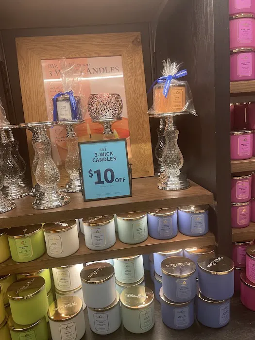 Bath & Body Works 4