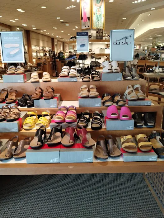 Dillard's 4