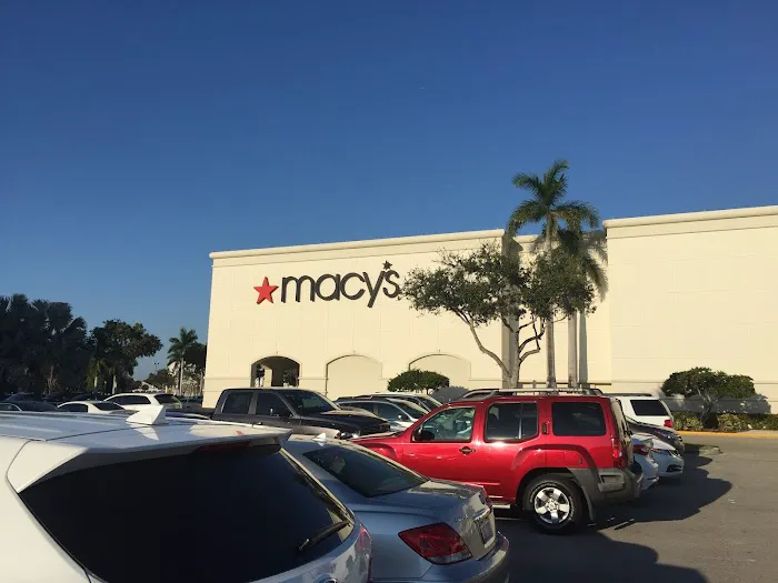 Macy's 3