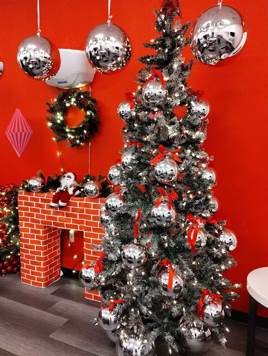 Macy's 4