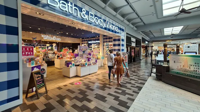 Bath & Body Works 3