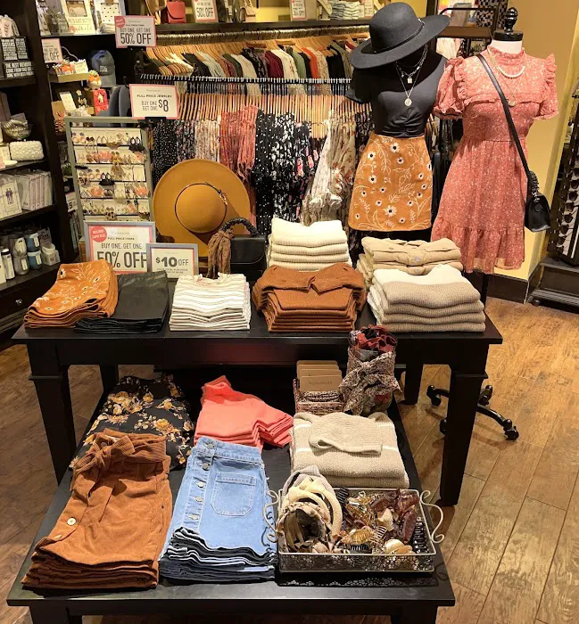 francesca's 5