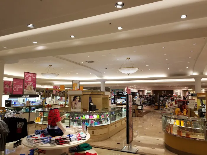 Dillard's: Coastland Center 7