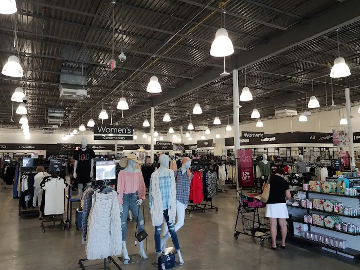 Saks OFF 5TH 3