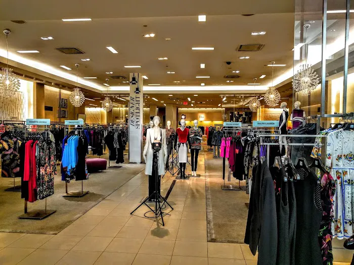 Saks Fifth Avenue 5