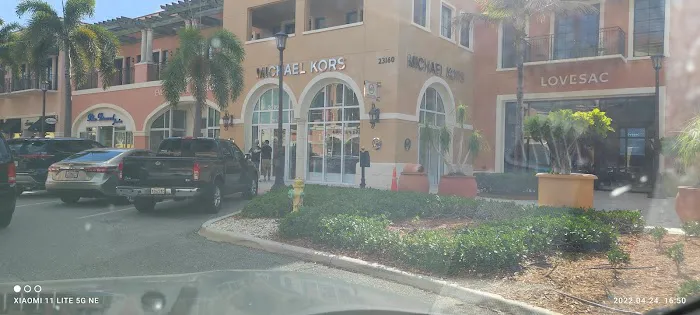 Michael Kors 1