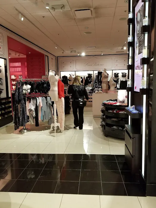 Victoria's Secret 7