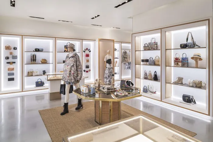 DIOR Saks Naples 4