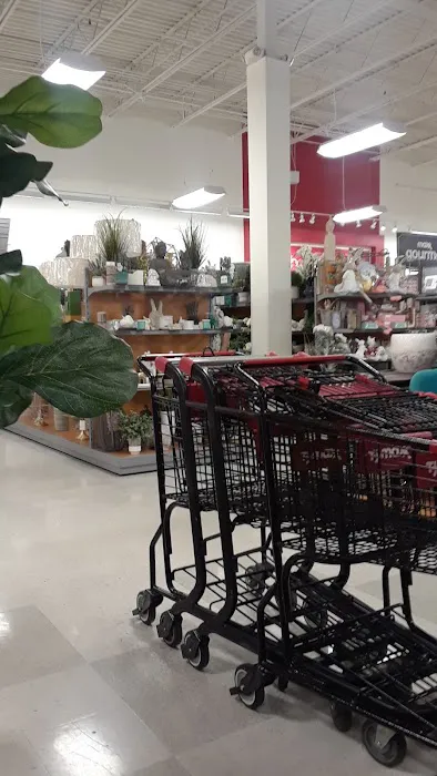 T.J. Maxx 0