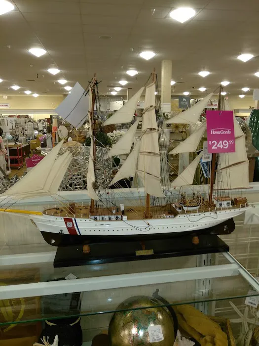 HomeGoods 7
