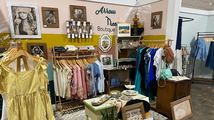 Arrow Tree Boutique 8
