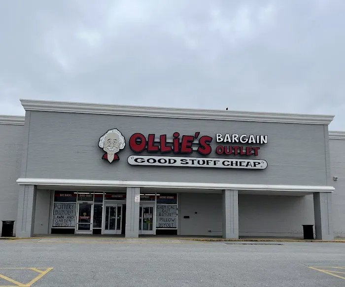 Ollie's Bargain Outlet 0