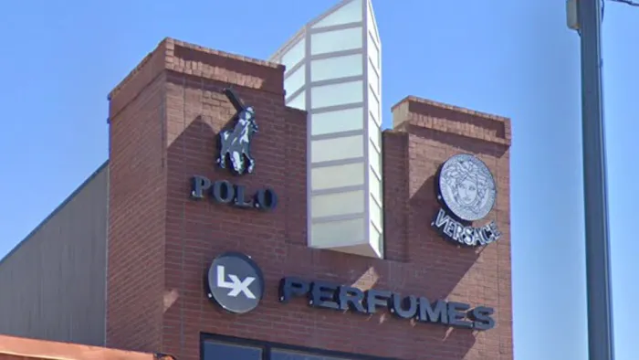 Alex Perfumes 1