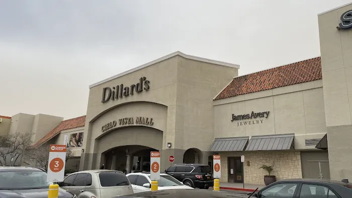 Dillard's 0