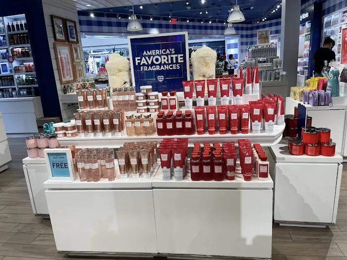 Bath & Body Works 8