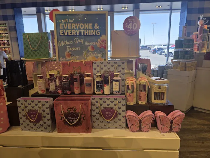 Bath & Body Works 2