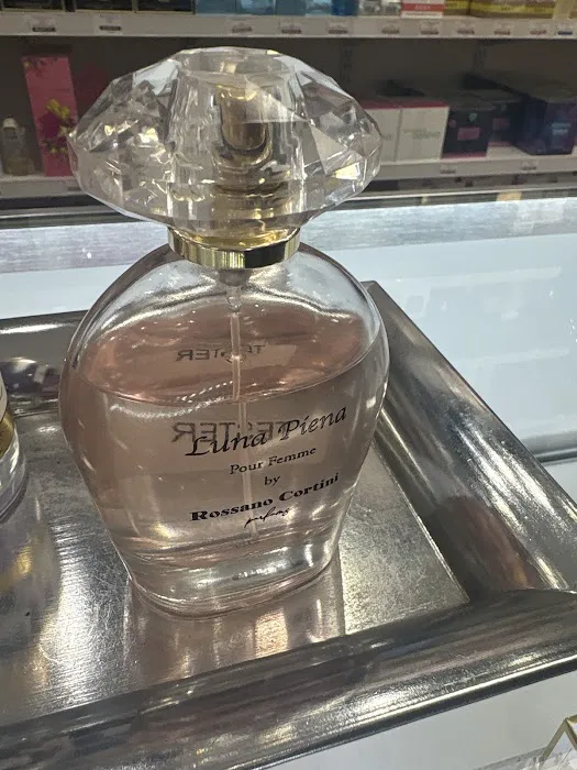Perfumes 4U 5