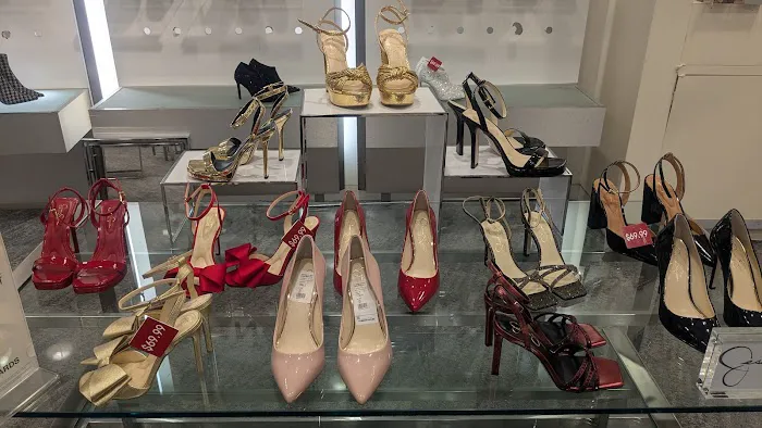 Macy's 4